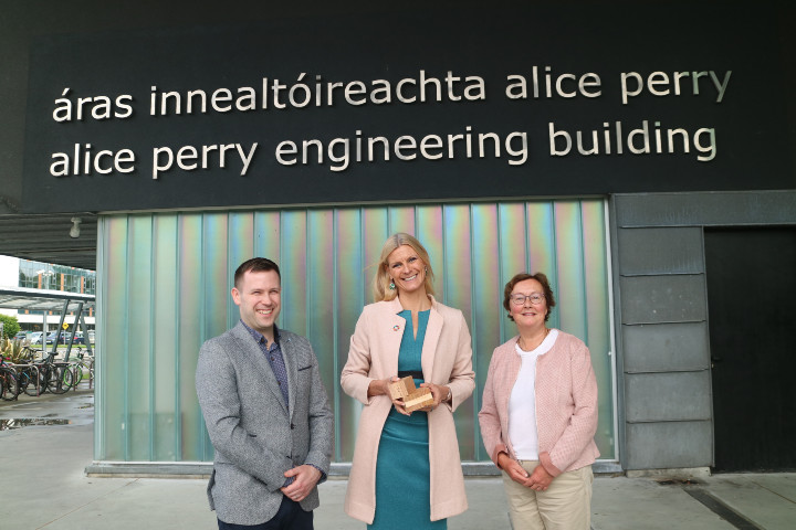 Visit to TERG of Minister for Forestry, Pippa Hackett
